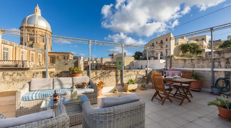 Townhouse in the Maltese Harbour | IMI Real Estate