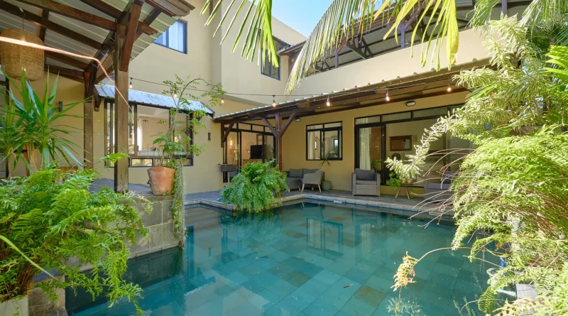 Private Green Villa with Lagoon | IMI Real Estate